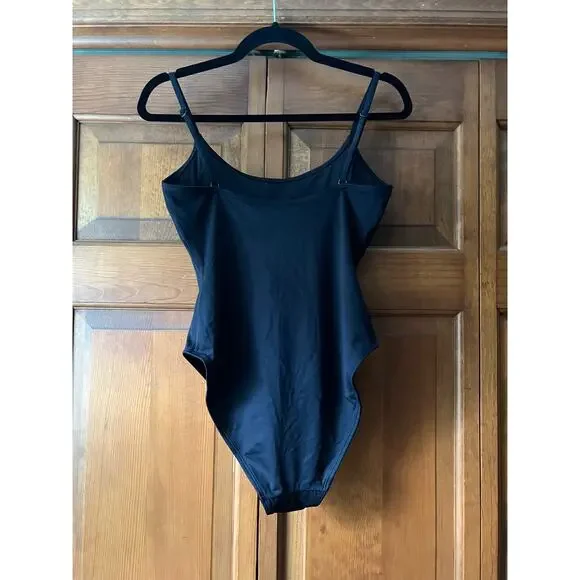 NWT Andie Women's The Amalfi Classic One Piece AO204 Smooth Swimsuit Black SZ M - Picture 6 of 13